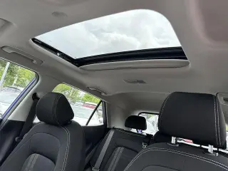 Hyundai VENUE 2025 SEL 4dr Crossover