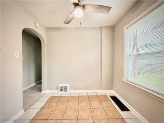Propiedad en alquiler con 2 habitaciones y 1 baño en Akron