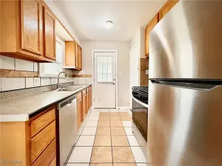 Propiedad en alquiler con 2 habitaciones y 1 baño en Akron