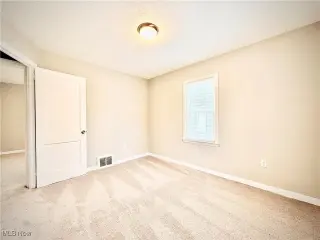 Propiedad en alquiler con 2 habitaciones y 1 baño en Akron