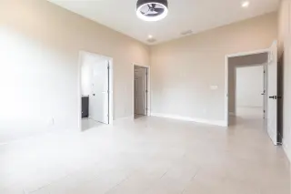 Propiedad en alquiler con 4 habitaciones y 4 baños en Bonita Springs
