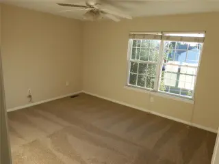 Propiedad en alquiler con 4 habitaciones y 2.5 baños en Independence