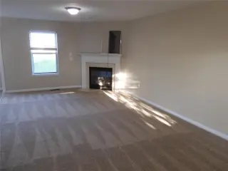 Propiedad en alquiler con 4 habitaciones y 2.5 baños en Independence