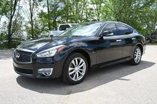 2019 Infiniti Q70
