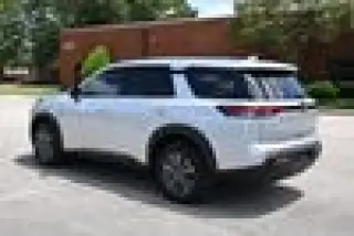 2022 Nissan Pathfinder