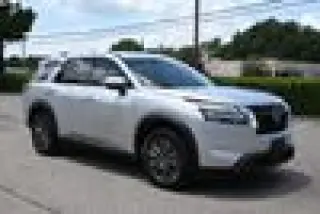 2022 Nissan Pathfinder