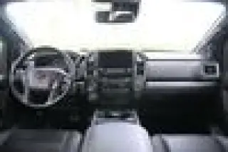 2021 Nissan Titan