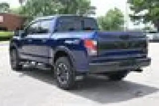 2021 Nissan Titan