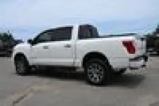 2021 Nissan Titan