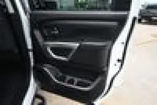 2021 Nissan Titan