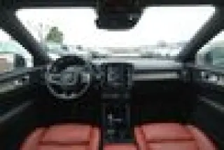 2019 Volvo XC40