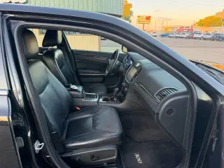 2013 Chrysler 300