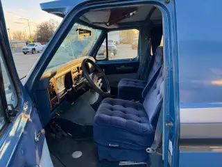 1985 Ford E150