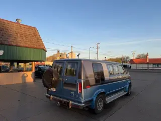 1985 Ford E150