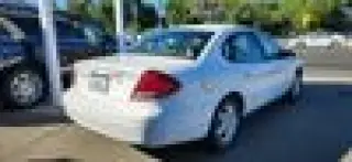 2004 Ford Taurus
