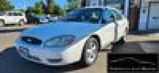 2004 Ford Taurus