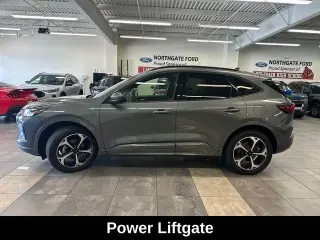 Ford Escape 2023 AWD ST-Line Select 4dr SUV