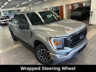 Ford F-150 2023 4x4 XL 4dr SuperCrew 5.5 ft. SB