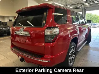 Toyota 4Runner 2018 4x4 SR5 4dr SUV