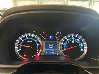 Toyota 4Runner 2018 4x4 SR5 4dr SUV