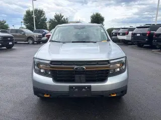 Ford Maverick 2024 AWD Lariat 4dr Supercrew 4.5 ft. SB