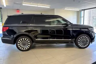 Lincoln Navigator 2019 4x4 Reserve 4dr SUV