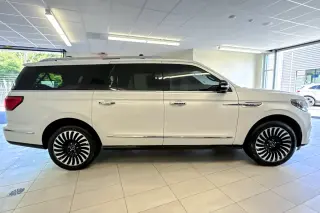 Lincoln Navigator L 2019 4x4 Reserve 4dr SUV