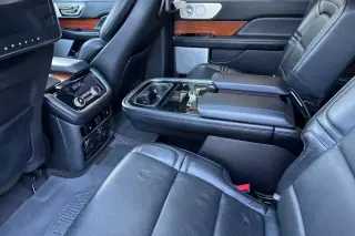 Lincoln Navigator L 2019 4x4 Reserve 4dr SUV