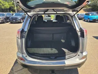 Toyota RAV4 2018 LE 4dr SUV