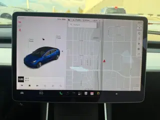 Tesla Model 3 2019 AWD Performance 4dr Fastback