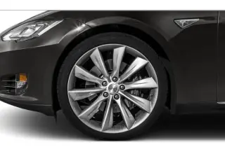 Tesla Model S 2013 Base 4dr Liftback (60 kWh)