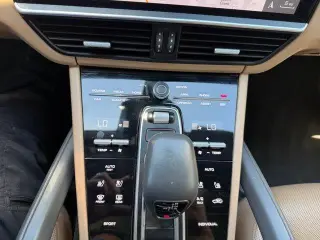 Porsche Cayenne 2020 AWD 4dr SUV