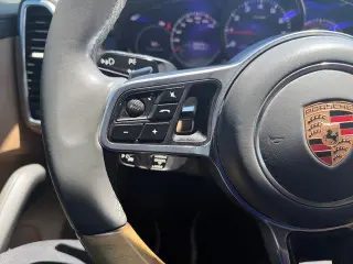 Porsche Cayenne 2020 AWD 4dr SUV