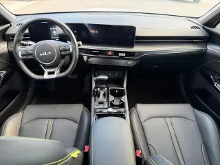 Kia K5 2025 GT 4dr Sedan