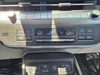 Hyundai KONA Electric 2024 SEL 4dr Crossover