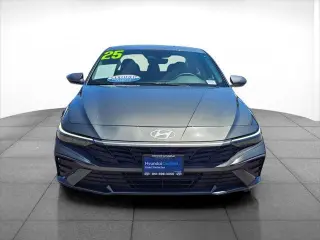 Hyundai ELANTRA 2025 SE 4dr Sedan