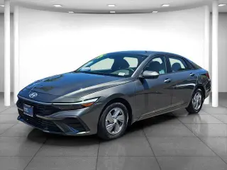 Hyundai ELANTRA 2025 SE 4dr Sedan