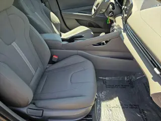 Hyundai ELANTRA 2025 SE 4dr Sedan