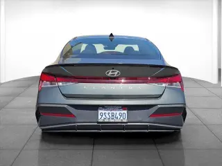 Hyundai ELANTRA 2025 SEL Sport 4dr Sedan