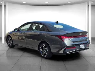 Hyundai ELANTRA 2025 SEL Sport 4dr Sedan
