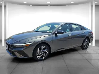 Hyundai ELANTRA 2025 SEL Sport 4dr Sedan