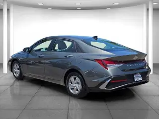 Hyundai ELANTRA 2025 SE 4dr Sedan