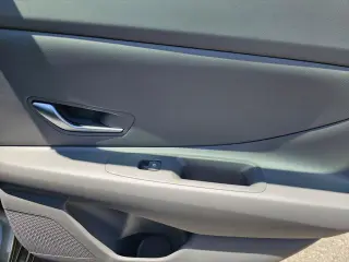 Hyundai ELANTRA 2025 SE 4dr Sedan