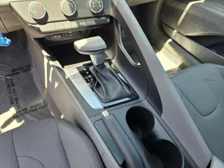 Hyundai ELANTRA 2025 SE 4dr Sedan