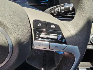 Hyundai ELANTRA 2025 SE 4dr Sedan