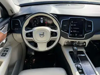 Volvo XC90 2017 AWD T6 Momentum 4dr SUV