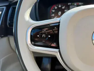 Volvo XC90 2017 AWD T6 Momentum 4dr SUV