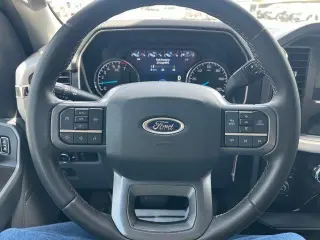 Ford F-150 2023 4x4 XL 4dr SuperCrew 6.5 ft. SB