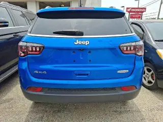 Jeep Compass 2023 4x4 Latitude Lux 4dr SUV
