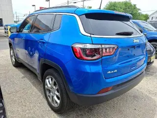 Jeep Compass 2023 4x4 Latitude Lux 4dr SUV